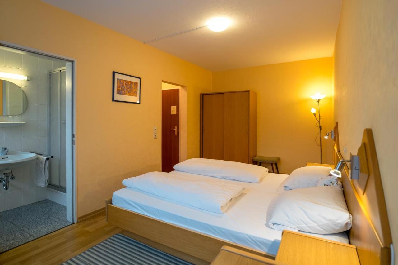 Central-Hotel Traben-Trarbach Bagian luar foto