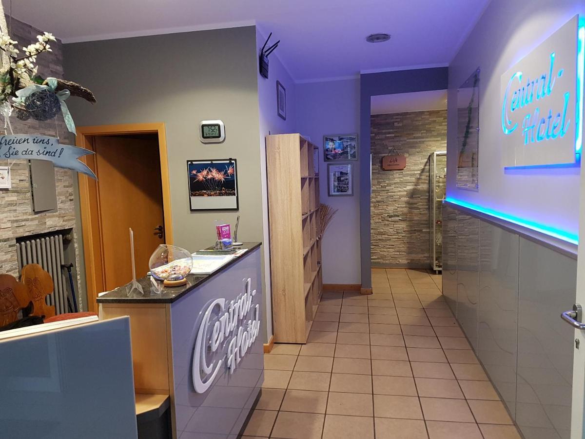 Central-Hotel Traben-Trarbach Bagian luar foto